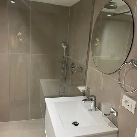 Isla Center Tirana