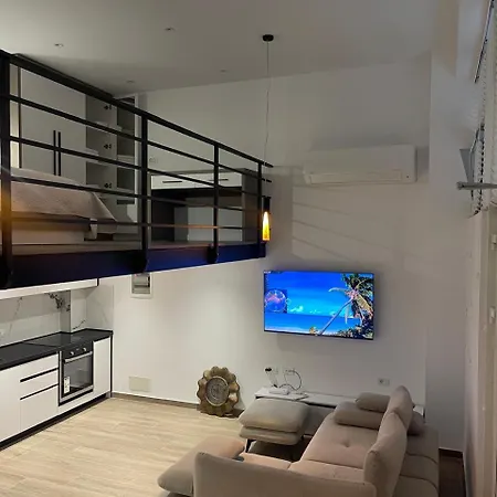 Isla Center Appartement Tirana