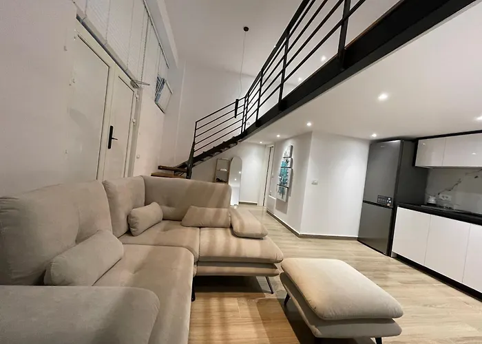 Isla Center Apartament *